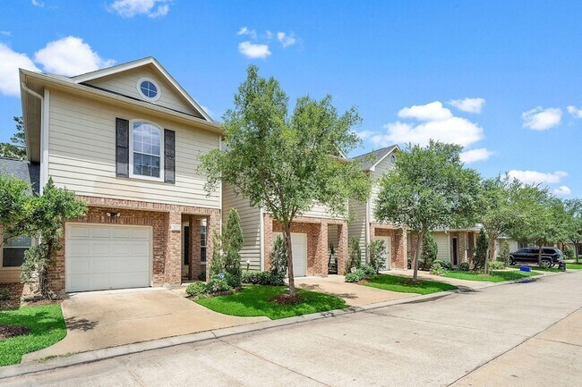 816 Sterling Creek Cir