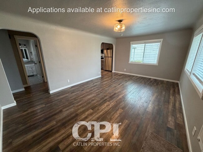 Photo - 2925 Field St