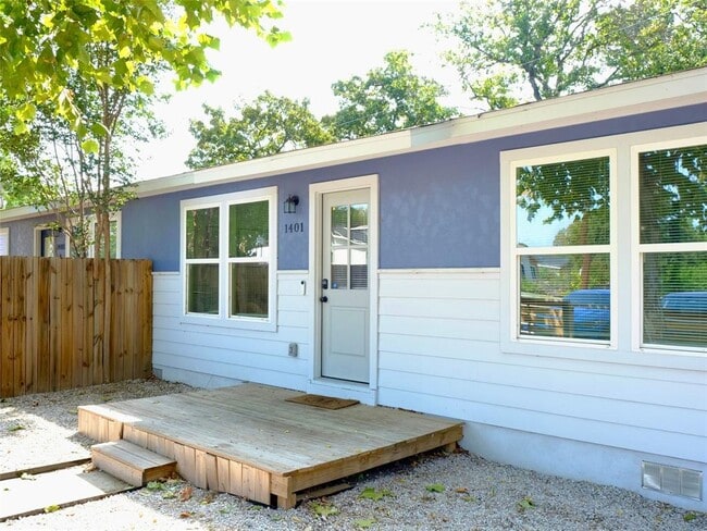 Photo - 1401 Marcus Pl