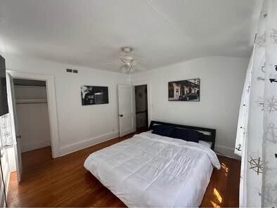 Photo - 453 E Main St