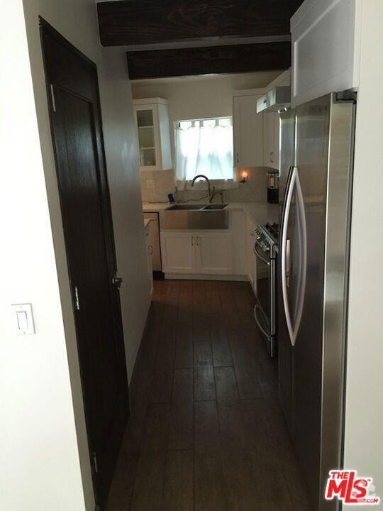 Building Photo - 1216 N Beverly Glen Blvd Rental
