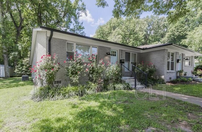 Building Photo - 3331 Erskine Dr Rental