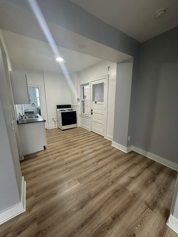 Photo - 2654 N Moreland Blvd