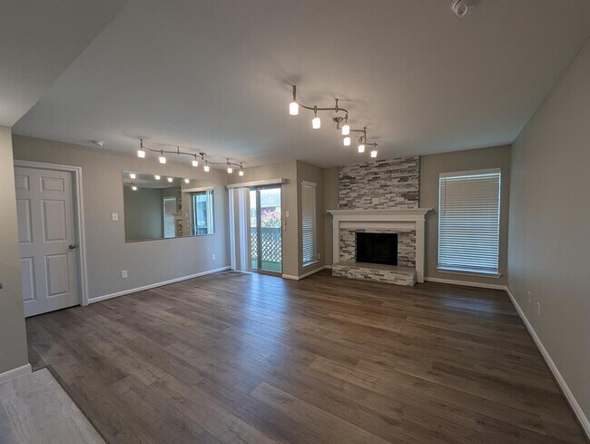 Photo - 3919 Fairmont Pkwy Condo Unit 144