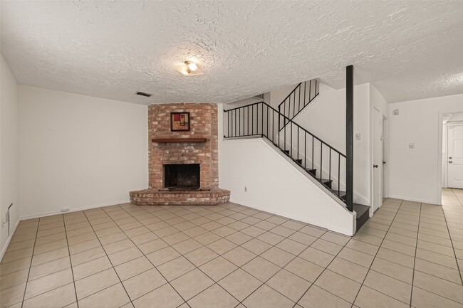 Photo - 6375 S Briar Bayou Dr