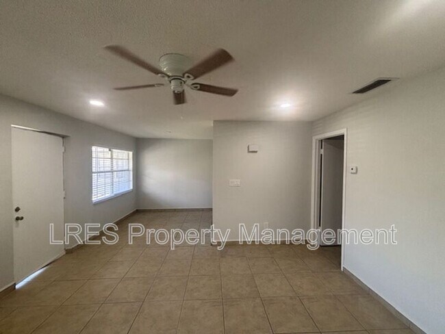 Photo - 1031 Columbia Ave