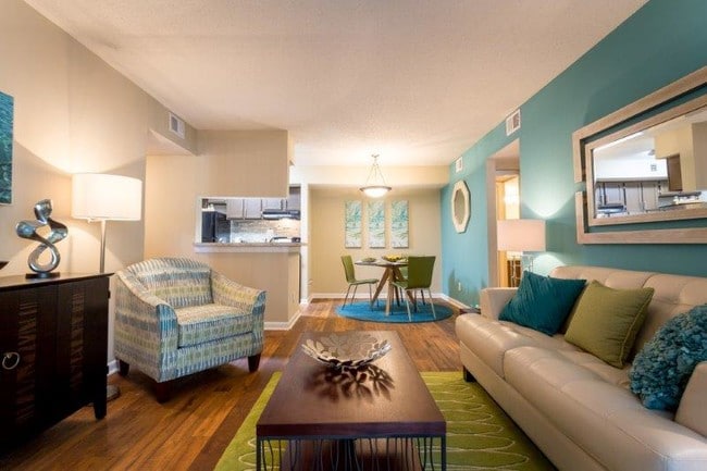 2 Bedroom