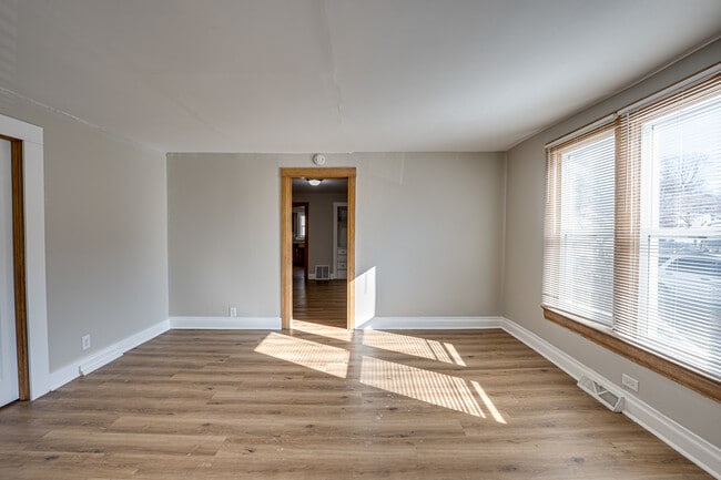 Photo - 407 Beach St Unidad A