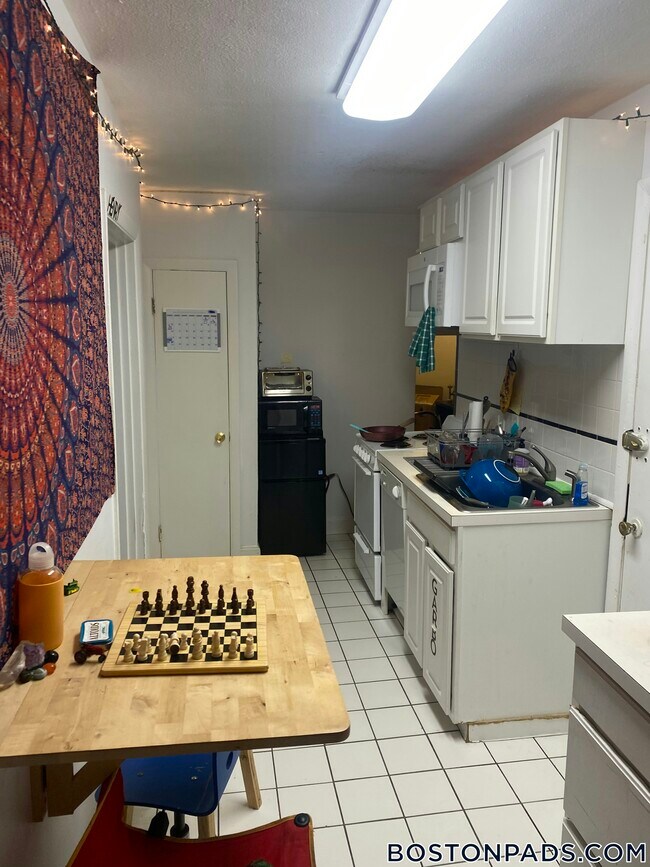 Photo - 45 Westland Ave Unidad 20