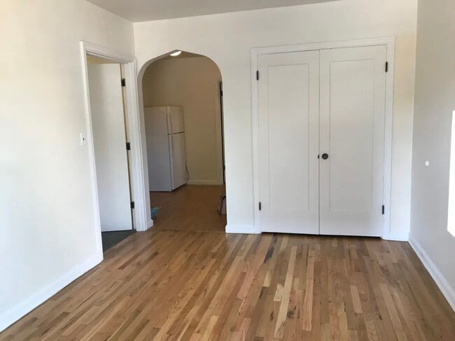 Photo - Vintage Community  Located Near Downtown, ... Unit 201E