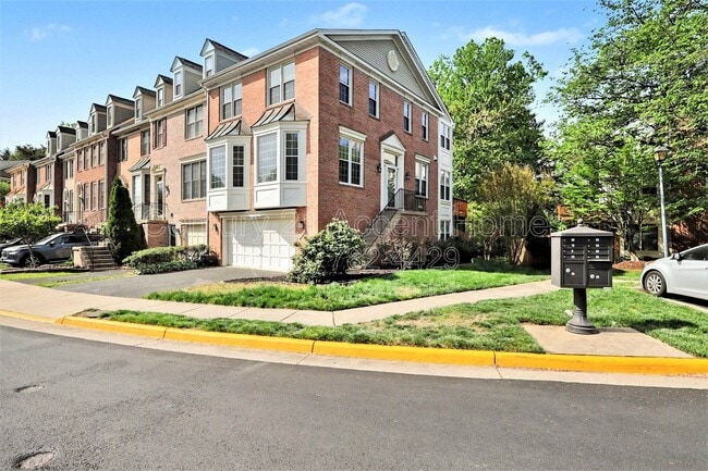 Building Photo - 6251 Windham Hill Run