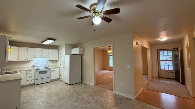 Photo - 3 Bedroom Rambler in Spotslvania