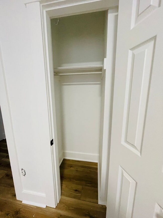 Photo - 803 W 23rd St