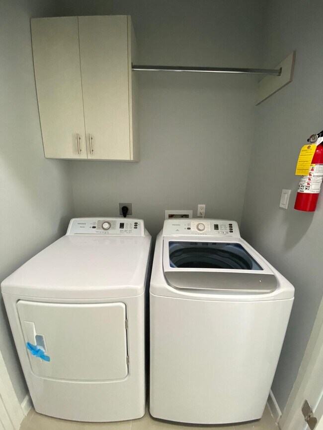 Photo - 1428 W Harrison Ave Unit 1