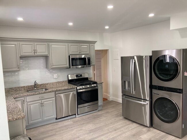 Building Photo - 7 Washburn Ter Unit 1 Rental