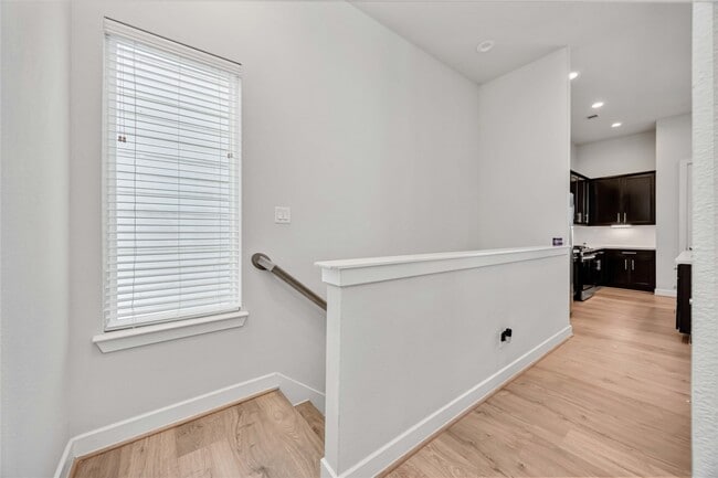 Building Photo - 108 Knightsbridge Park Ln