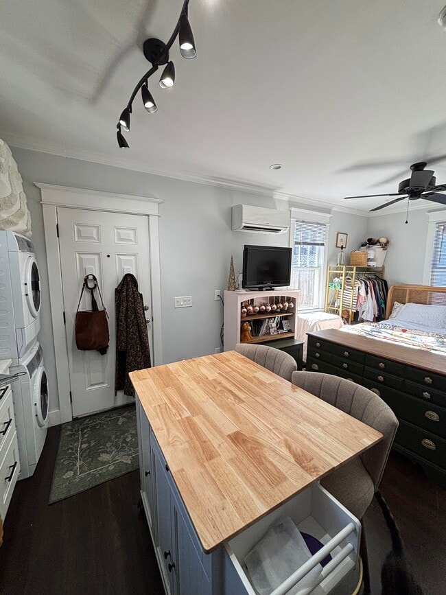 Photo - 25 Kennedy St Unit C