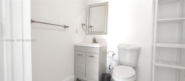 Photo - 259 NE 56th St Unit 2