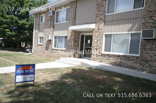 Building Photo - 517 N John Wayne Dr Unit 7