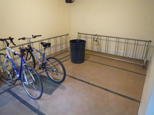 Photo - 14 Chauncy St