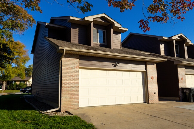 Building Photo - 1004 N 10th St Unit 101