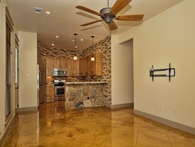 Photo - 2917 Rio Grande St
