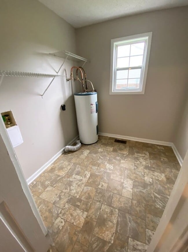 Photo - 1/2 off 1st months rent