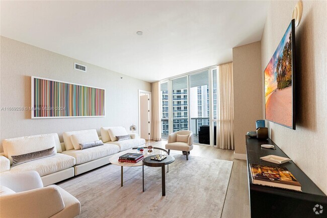 Building Photo - 15901 Collins Ave Unit 903 Rental