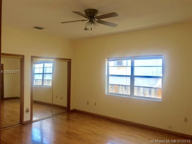 Photo - 3750 Sheridan Ave