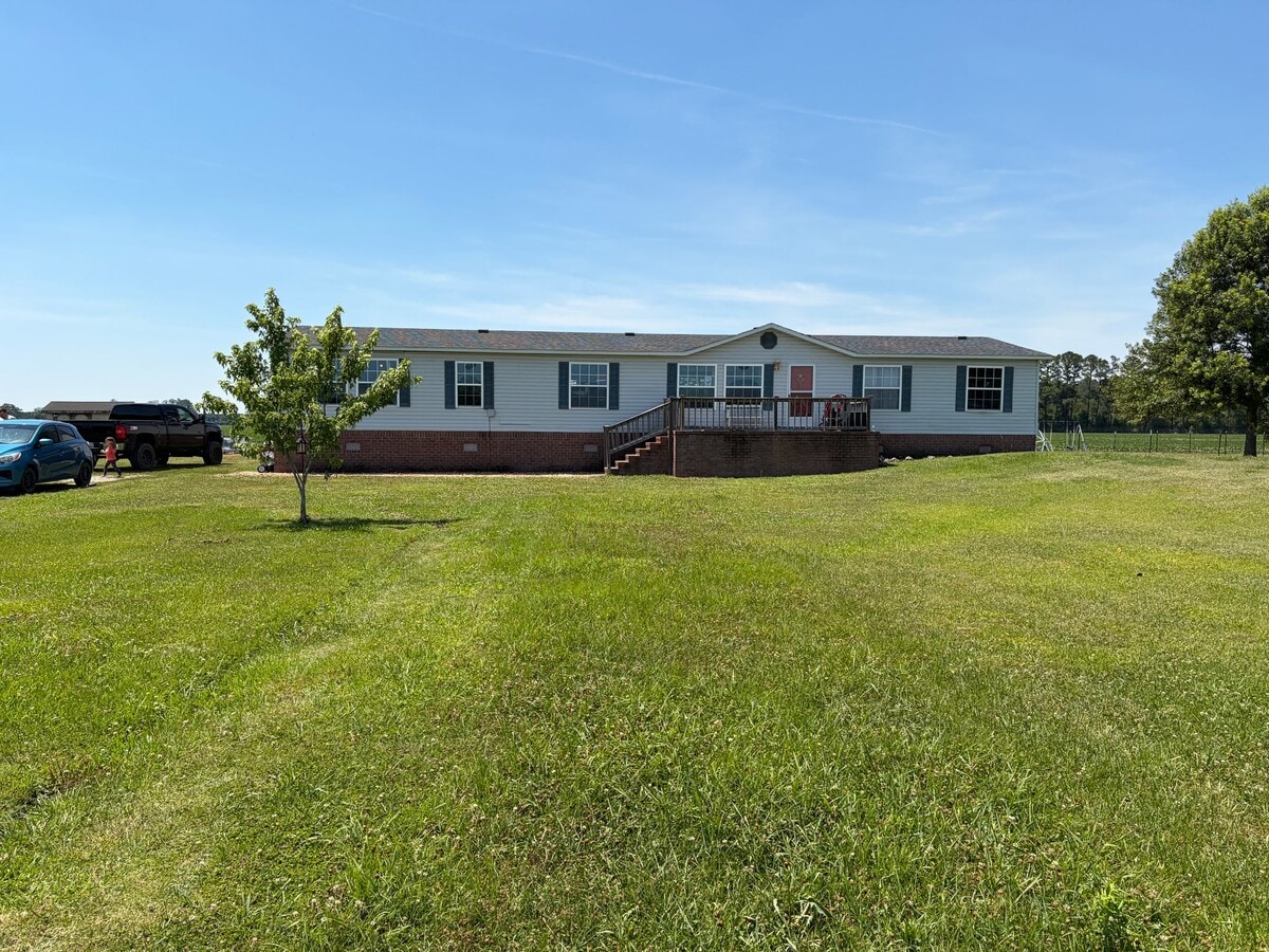 Photo - 252 Heath Swamp Rd