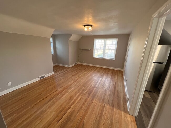 Photo - 722 W Olin Ave Unit #2