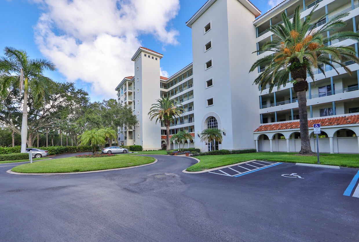 Photo - 4801 Osprey Dr S (St. Petersburg, FL)