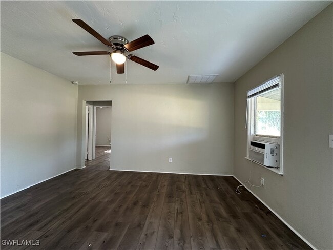 Building Photo - 2135 South St Rental