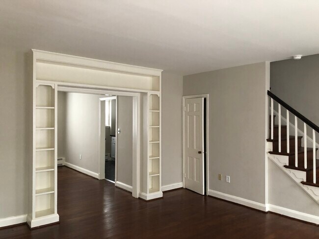 Photo - Park Lynn Apartments