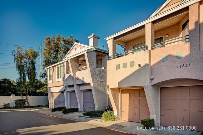 Photo - 11851 Spruce Run Dr Townhome