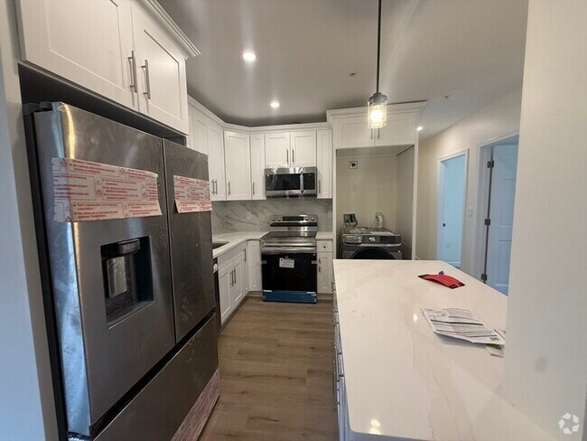 Building Photo - 20 Pearl St Unit 1 Rental