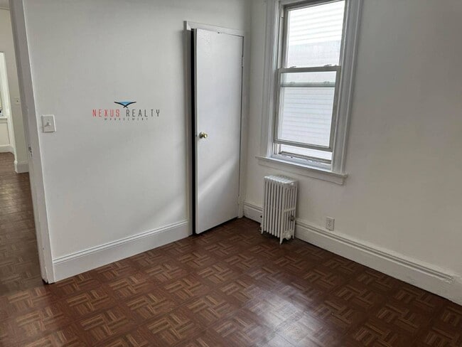 Photo - 90-58 51st Ave