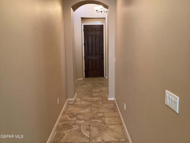 Photo - 5511 Grove Dr