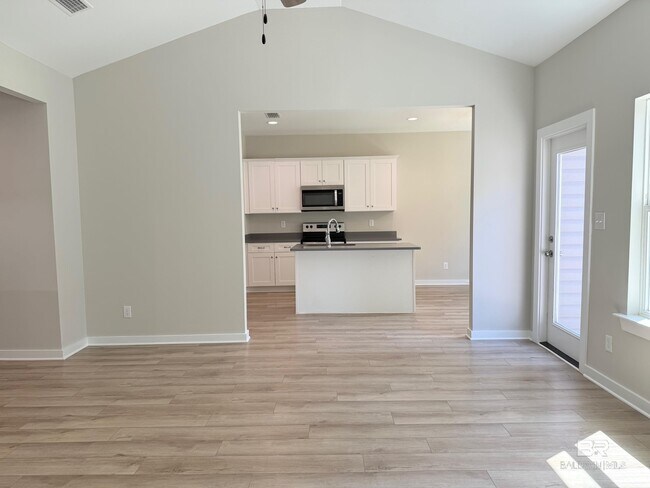 Photo - 121 Marietta St