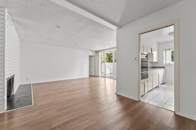 Main Living Room/Dining Room - Floor Plan A