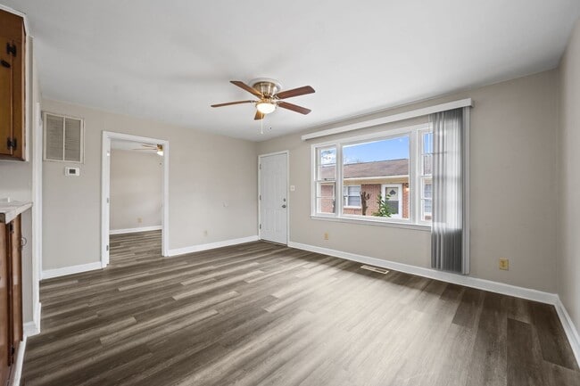 Photo - Welcome to Lakeview Park!