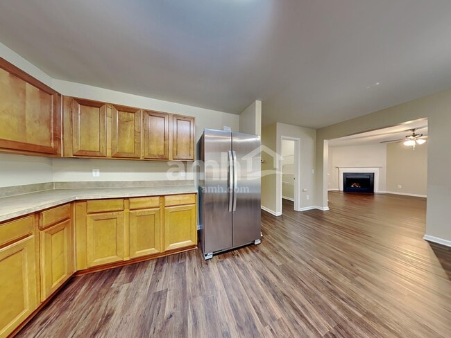 Photo - 213 Pine Hall Dr