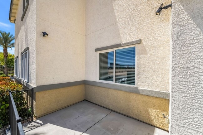 Photo - Modern Mosaic Townhome with Stylish Finishes & Resort-Style Community Amenities!