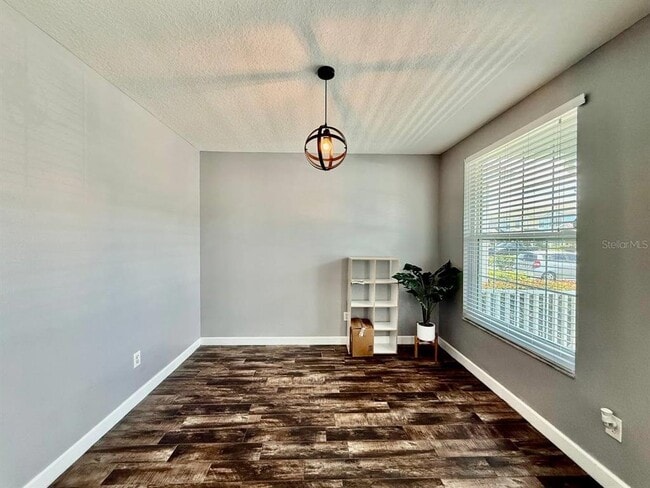 3421 Santa Rita Ln