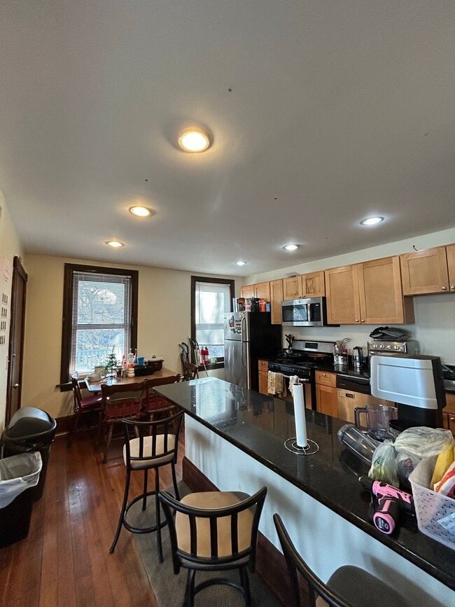 Photo - 170 St Alphonsus St Unit 2