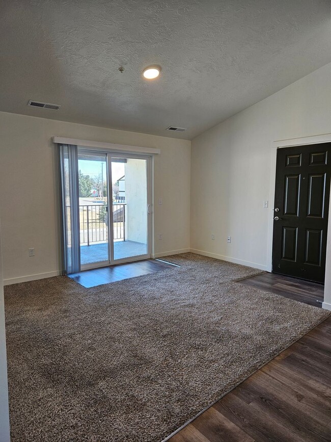 Photo - 2707 Blackfoot Ln Unit 201