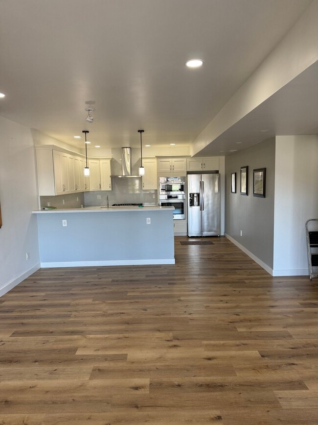 Building Photo - 19009 9th Pl NW