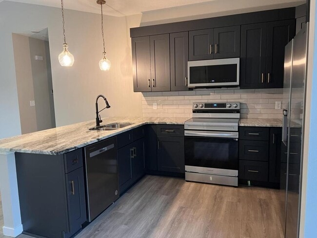 Photo - 1281 37th Ave