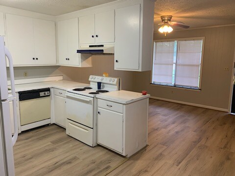 Photo - 904 Maple St Unit 7