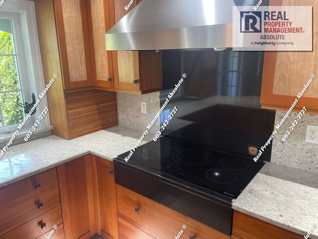 Photo - Beautiful 4 Bedroom Condo